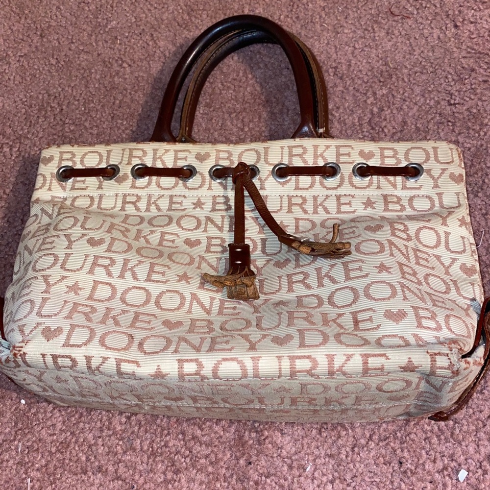 Dooney & Bourke Bag